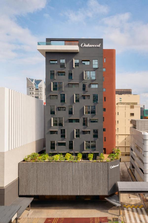 Oakwood Bencoolen Singapore + CX715 HKG → SIN