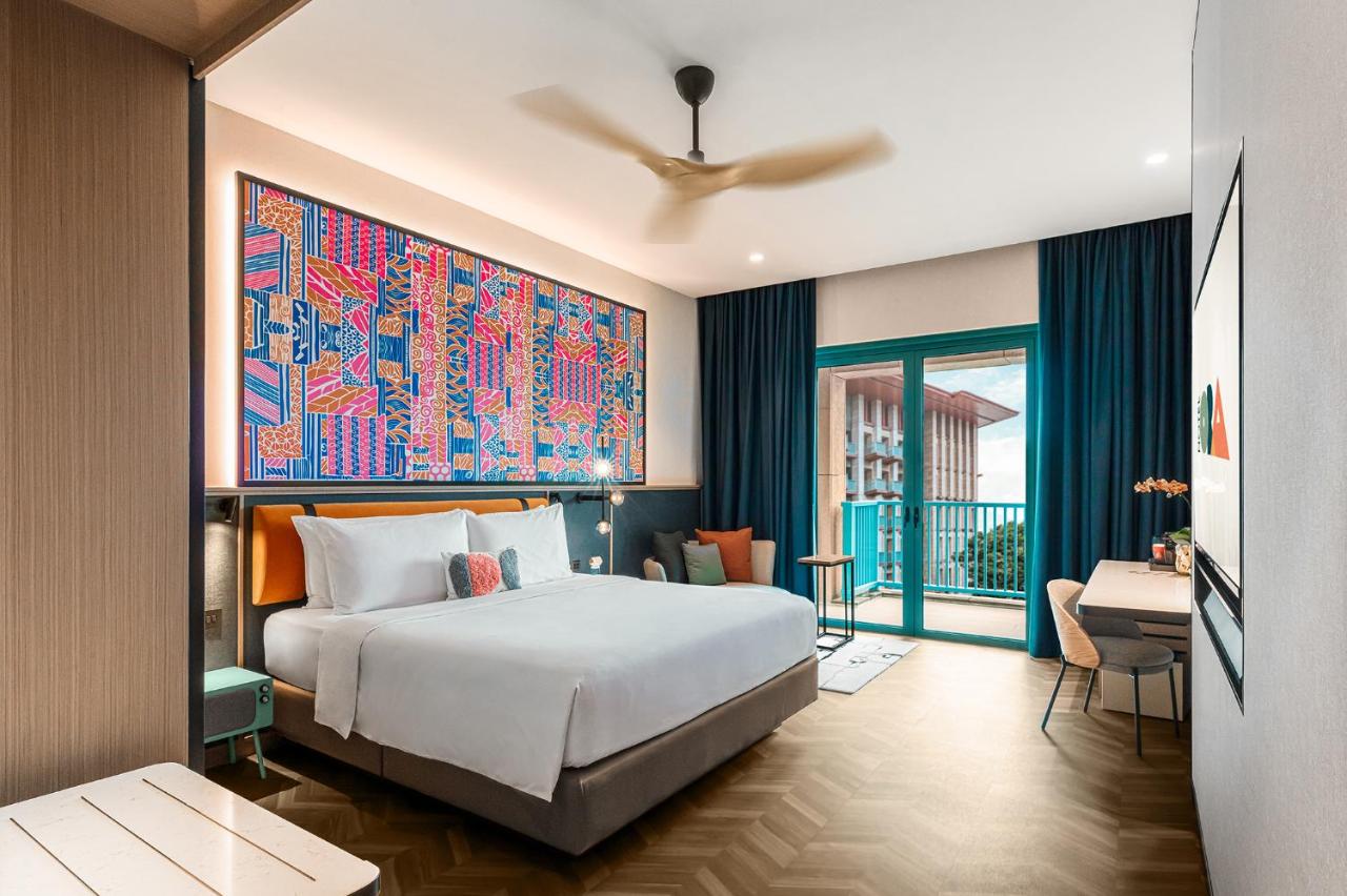 Resorts World Sentosa - Hotel Ora + BA169 LHR → SIN