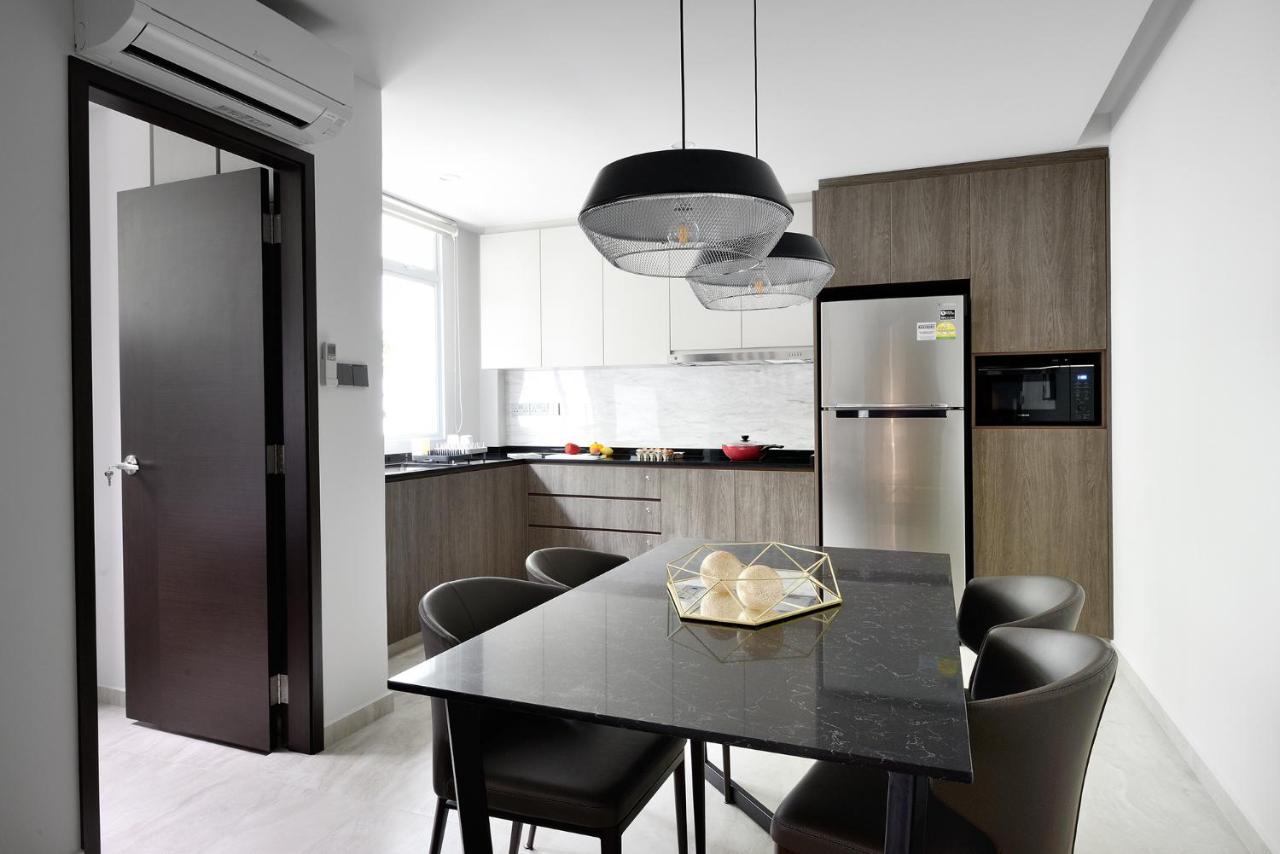 The Assembly Place at Stevens, Service Residences + CX715 HKG → SIN